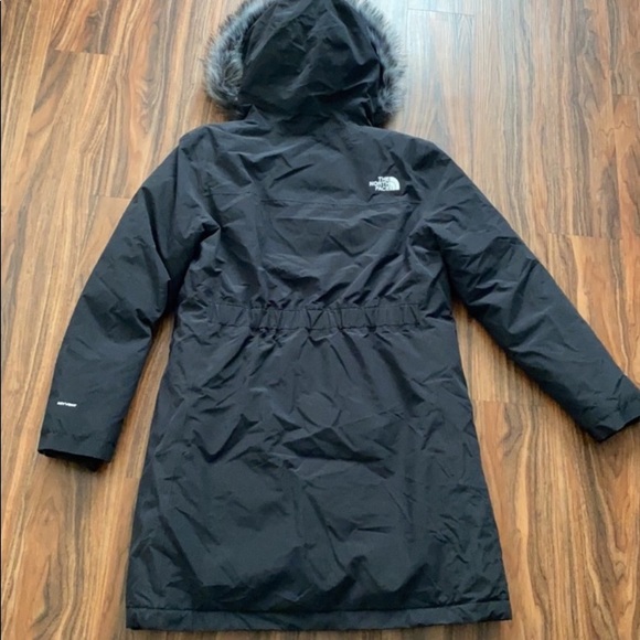 SOLD The North Face Artic Down Parka - Picture 11 of 16